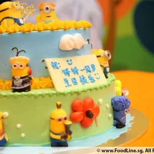 1x Minions Birthday Bash @$158 (Top Layer : Strawberry) (Bottom Layer : Vanilla) (Big Candles : 1) (Small Candles : 9)