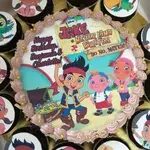 1x Treasure Celebration @$78.9 (Size : Classic (7 Inch Cake + 12 Cupcakes)) (Eggless?: No) (Big Candles: 8) (Small Candles : 5)