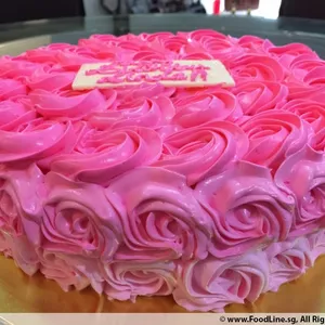 1x Rosette Pink @$38.9 (Size : 9 Inch (12-18 pax) +$19.00) (Flavours : Strawberry) (Eggless: No) (Big Candles : 4) (Small Candles : 3)