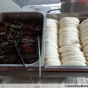 扣肉包 Chinese Bun w/ Stewed Pork