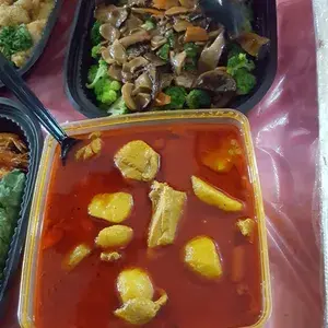 招牌咖喱鸡 Signature Curry Chicken
