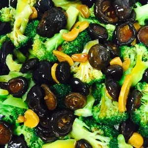 香菇兰花 Broccoli w/ Mushroom