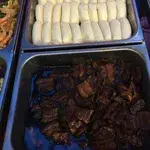 扣肉馒头 Braise Pork w/ Bun