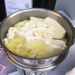 Beancurd with Gula Melaka (Hot)