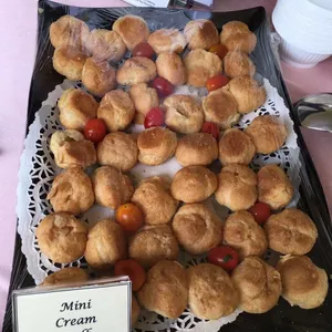 Mini Cream Puff 迷你忌廉包