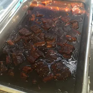 Braised Pork w/ Bun • 扣肉包(Chef's Recommended)