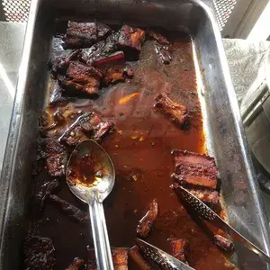扣肉包 Chinese Bun w/ Stewed Pork