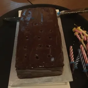 1x Organic Chocolate Fudge Cake @$48 (Size and Shape: 7 inches, Rectangular)