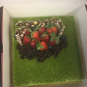 1x Matcha Bean @$72.9 (Size : 10.5 Inch (20-28 pax)) (Big Candles : 1) (Small Candles : 1)