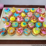Happy Cupcakes