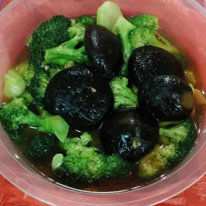 1x Mushrooms with Broccoli @$12