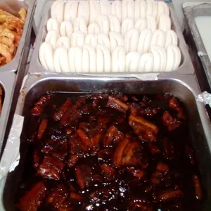 扣肉馒头 Braise Pork w/ Bun