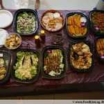 1x Christmas Mini Party Set A (Serves up to 12 pax)
