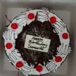 1x Eggless Black Forest Bloom @$29.9 (Size : 10.5 Inch (20-28 pax) +$34.00) (Big Candles : 1) (Small Candles : 1)
