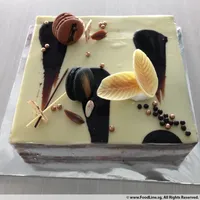 Click to see 1x Banana Chocolate @$58.5 (Weight : 1.5kg) (No of Large Candles: 2) (No of Small Candles: 1)