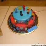 1x Avengers Assemble @$175 (Top Layer : Strawberry) (Bottom Layer : Chocolate) (Big Candles : 4) (Small Candles : 4)