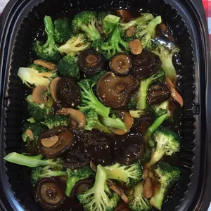 香菇兰花 Broccoli w/ mushroom