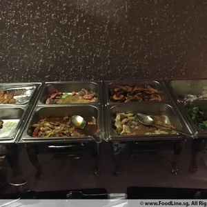 吉祥如意 黑胡椒熏制鸭子草莓橙汁 Smoked Black Pepper Duck with Strawberry Orange Sauce