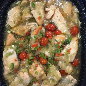 Baked Salmon Fillet with Apple Sauce