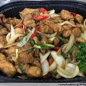 6b. 年年有余 姜葱炒鱼片 Sliced Fish w/Ginger & Spring Onion