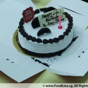 1x Eggless Oreolicious @$29.9 (Size: 7 Inch (7-10 pax)) (Big Candles : 1) (Small Candles : 2)