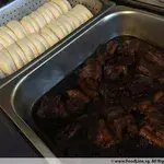 扣肉馒头 Braise Pork w/ Bun