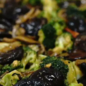 香菇兰花 Broccoli w/ mushroom