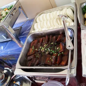 扣肉包 Chinese Bun w/ Stewed Pork