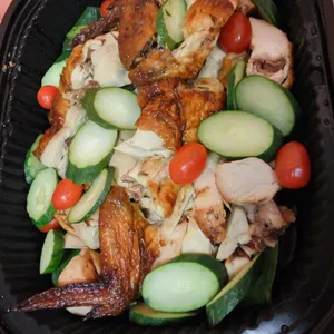 Roasted Whole Chicken with Western Herbs 西式香料烤鸡