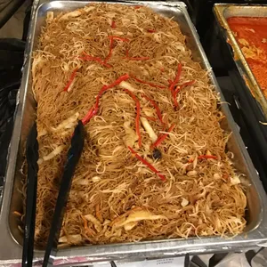 Fried Bee Hoon • 干炒米粉