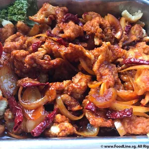 Sliced Fish w/ Dried Chilli • 宫保鱼片(Chef's Recommended)