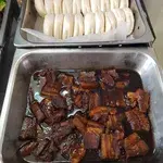 扣肉馒头 Braise Pork w/ Bun