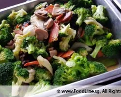 Assorted Mushrooms with Broccoli | Customer Photo | Makan Mate