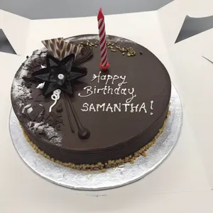 1x Signature Chocolate Etoile @$32 (Weight: 1 kg) (Qty of Big Candles: 2) (Qty of Small Candles: 0)