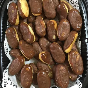 Mini Chocolate Eclair