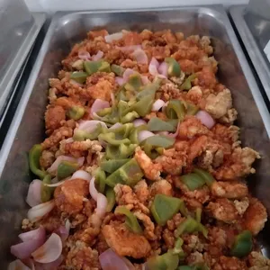 泰式鸡丁 Chicken w/ Thai Sauce