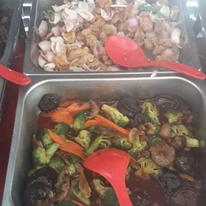 泰式鸡丁 Chicken w/ Thai Sauce