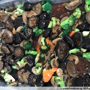 香菇芥兰 Kailan w/Mushrooms