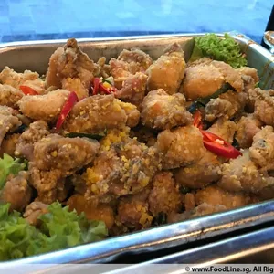 Salted Egg Chicken • 咸蛋鸡(Chef's Recommended)