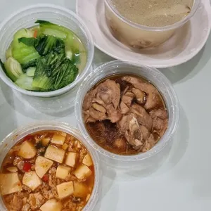 Jessie Catering Tingkat Meal - 3 dishes + 1 soup/ 4 dishes (10 days)