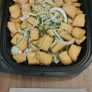 Thai Style Tofu w Onions
