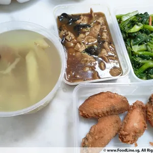 Tingkat - 3 Dishes + 1 soup/ 4 Dishes  (20 days)(Dinner)
