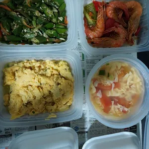 Lunch/Dinner Tingkat (10 Days, 3 Dishes + Soup OR 4 Dishes)