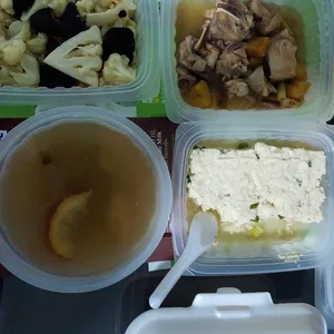 Lunch/Dinner Tingkat (10 Days, 3 Dishes + Soup OR 4 Dishes)