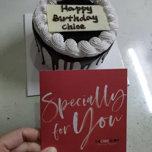 TEG08 Creamy Cookie (Size: 5 Inch) (Big Candles: 1) (Small Candles: 8) (Message On Cake (Short & Sweet): Yes (do write the message in the ordering form, under comments box)) (Complimentary Gift Card Message: (Optional): Yes (do write the message in the ordering form, under comments box))