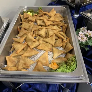 Curry Samosa (V)