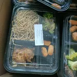 <b>BBT 64</b><br><i><b>Western Bento</b></i><br>Spaghetti Aglio Olio<br>Baked Chicken w Brown Sauce<br>Broccoli w Butter Cream Sauce<br>Mini Cheese Sausages