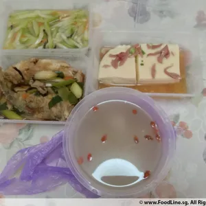 Traditional Tingkat Series - 8 Days TRIAL promo (3 Dishes 1 Soup / 4 Dishes ) *FIRST TIME* only