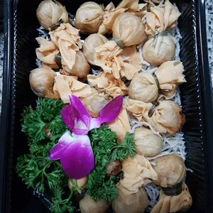 Golden Seafood Pocket with Oriental Dip