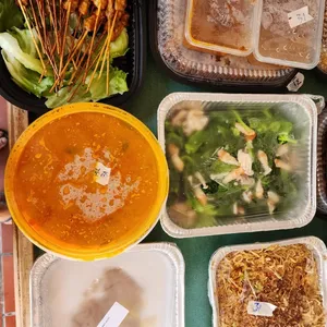 Chicken Satay w Peanut Sauce